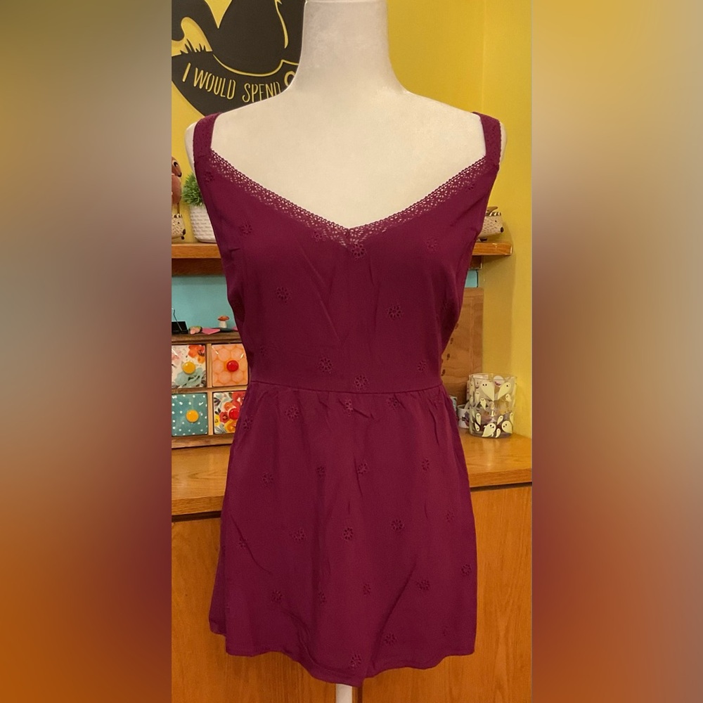 Torrid Eyelet Peplum Cami - NWT